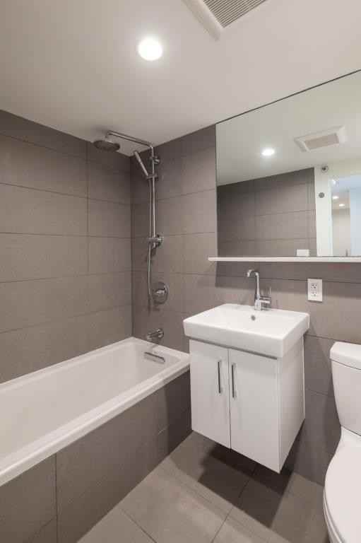 1413 Columbia Rd #18A
