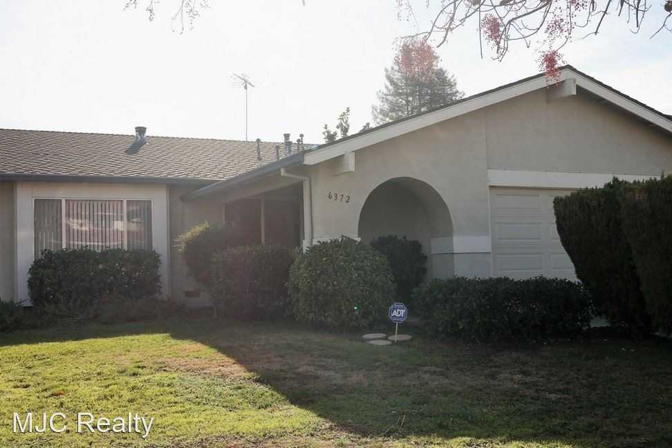 6372 Slida Dr - Photo 2 of 25