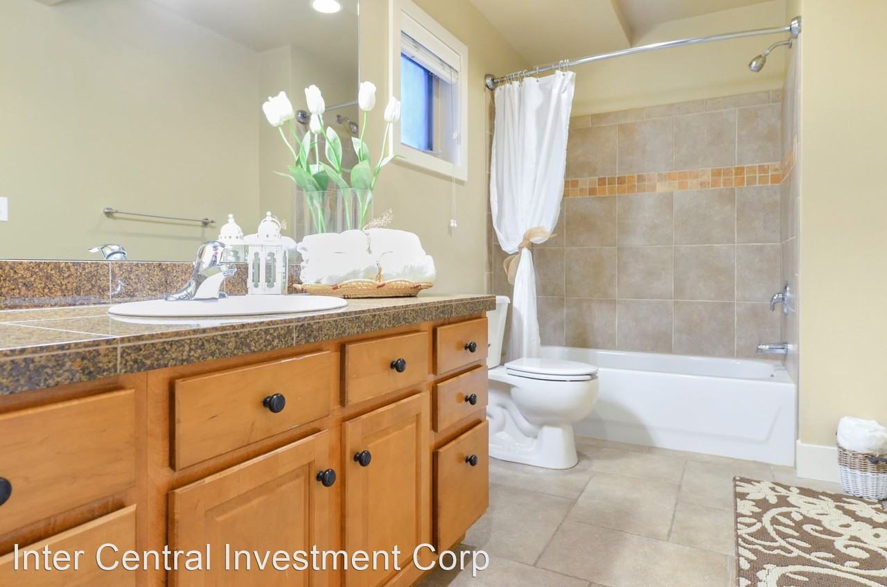 116 13th Ave - Photo 2 of 18