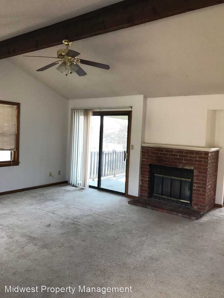 3005-3015 University - Photo 3 of 6