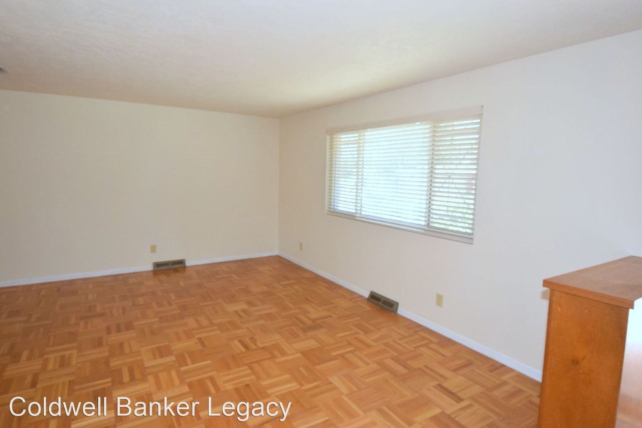 6906 Shoshone Rd Ne - Photo 3 of 14