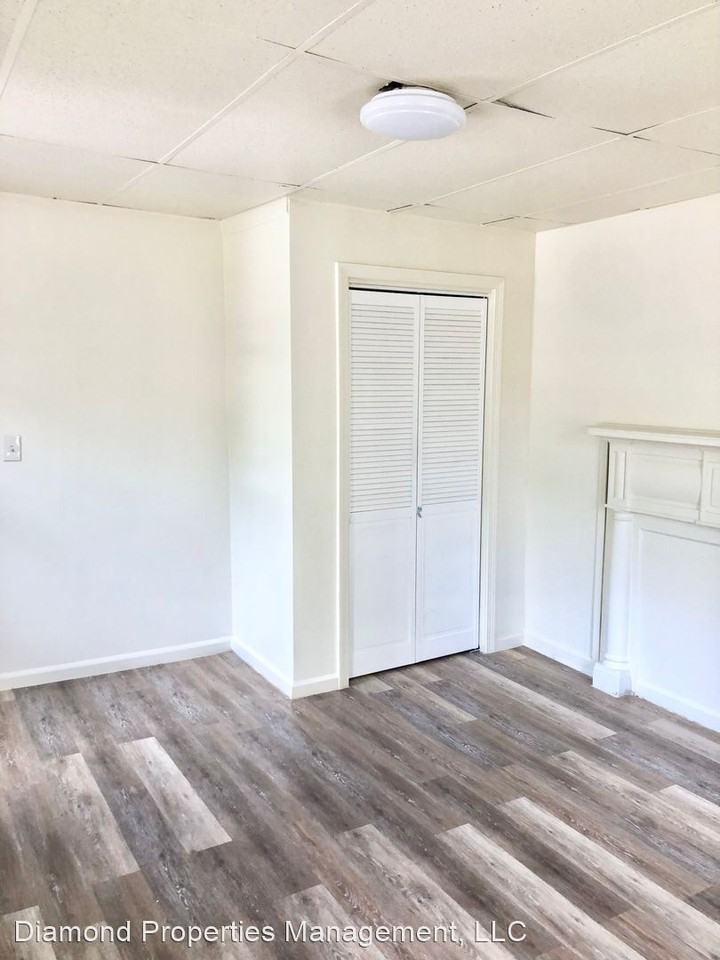 142 Caroline Street - Photo 2 of 8