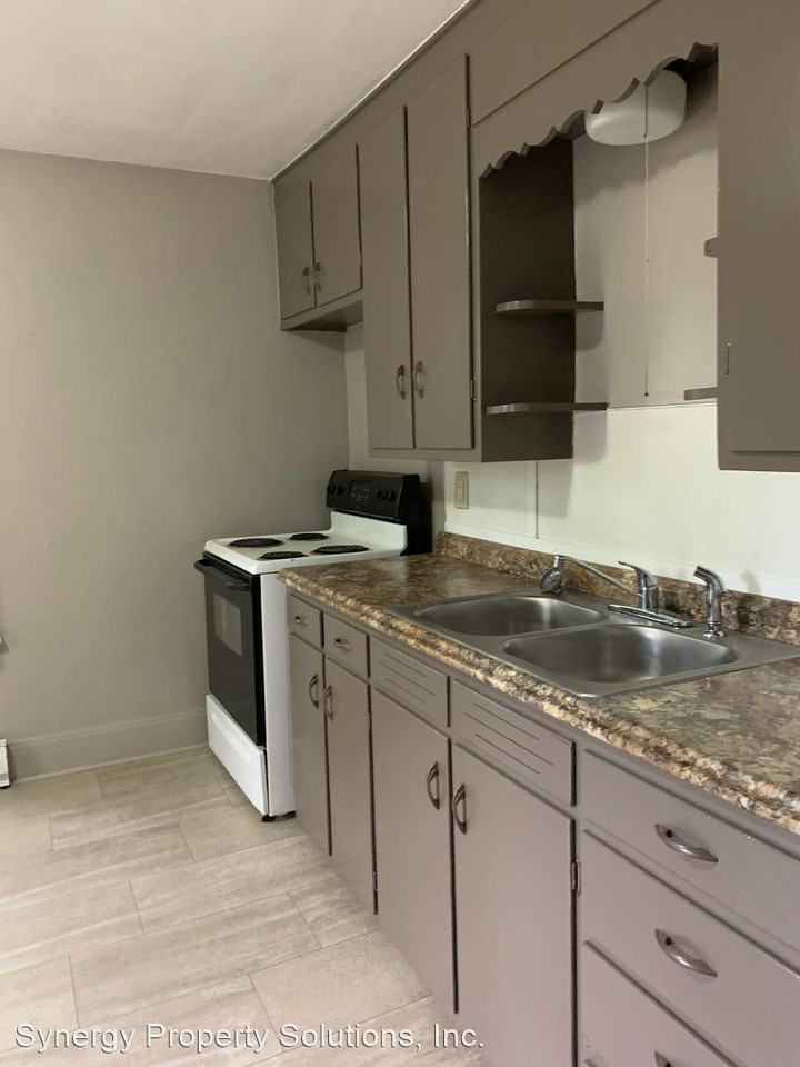 Douglas Ave 20 Richland - Photo 2 of 19