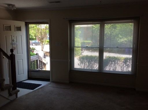 819 Brickwood Ct - Photo 3 of 11