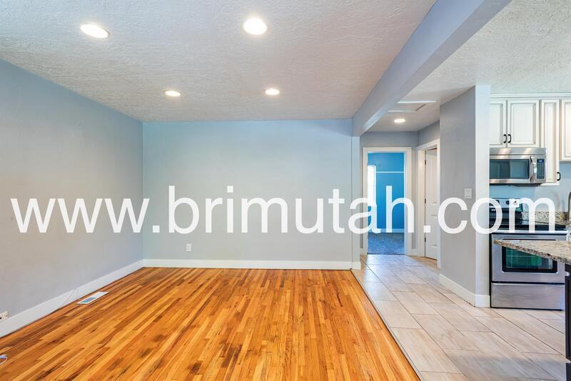 653 N St - Photo 2 of 21