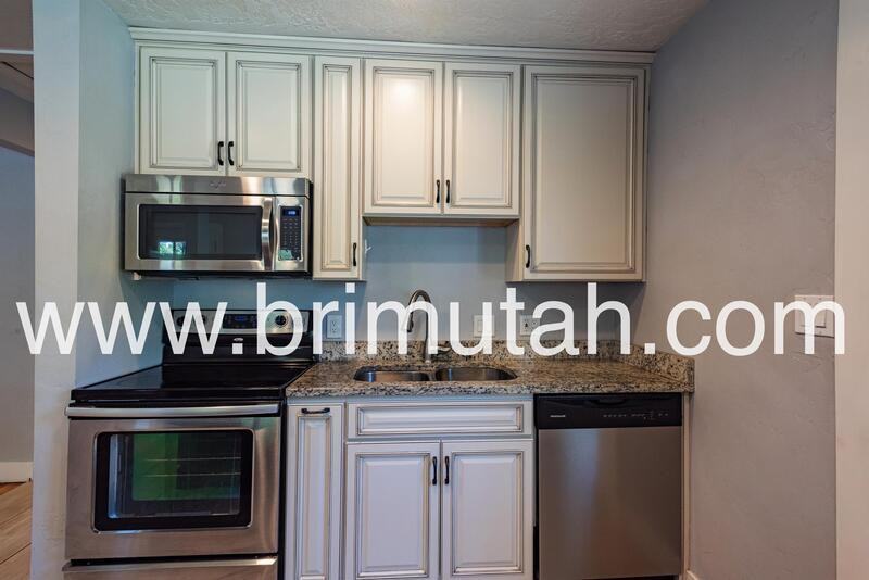 653 N St - Photo 6 of 21