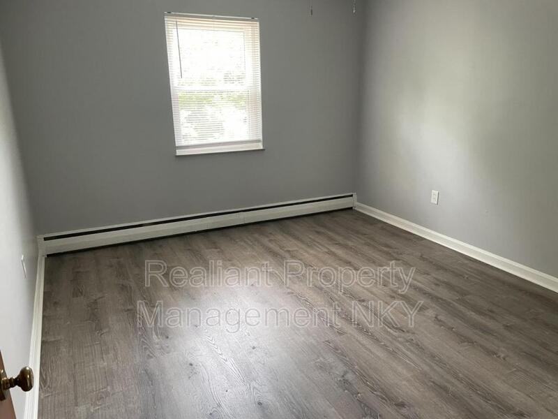 53 Bellemonte Ave #4 - Photo 2 of 6