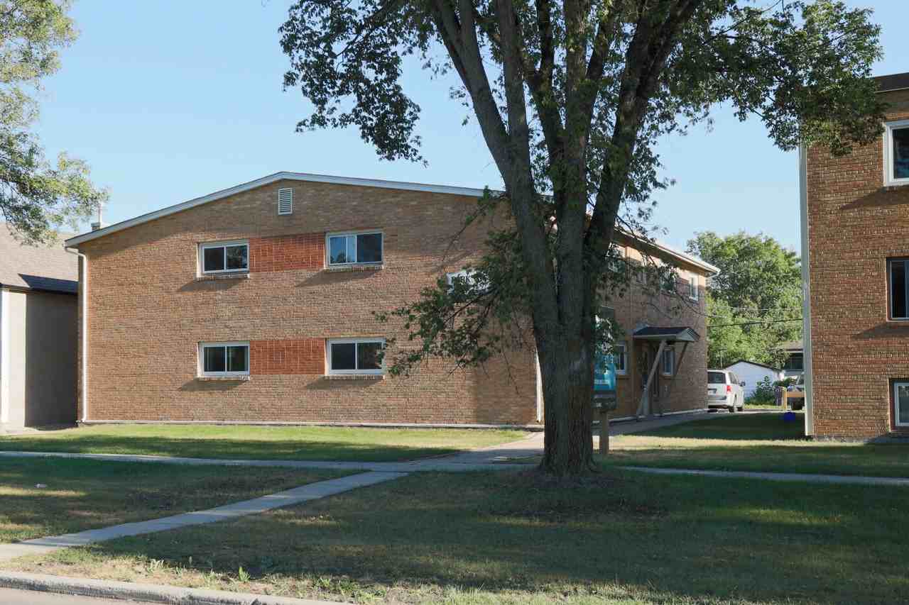 Park City Apartments 132 Kildare Ave E, Winnipeg, MB R2C 0P2 Zumper