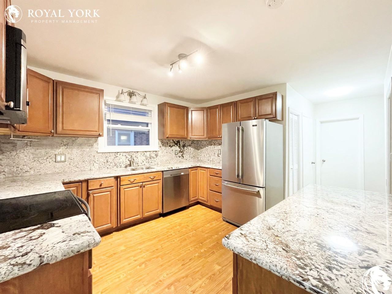 226 Wilson Rd S #1 - Photo 2 of 33