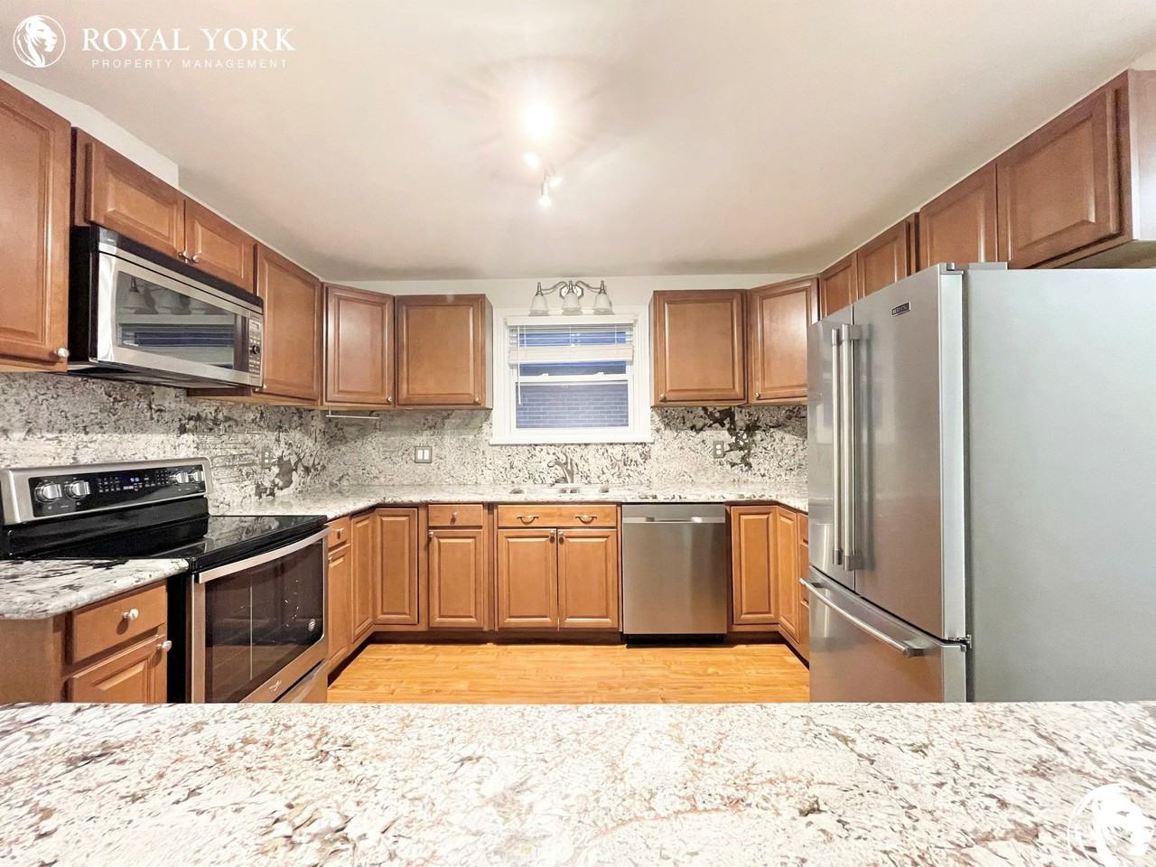 226 Wilson Rd S #1 - Photo 3 of 33