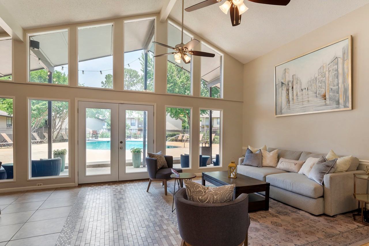 Lakeshore Landing Apartments - Photo 5 of 32