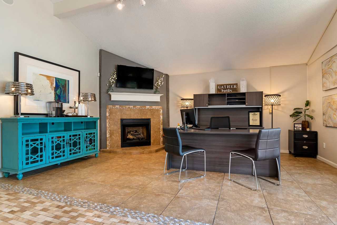 Lakeshore Landing Apartments - Photo 6 of 32