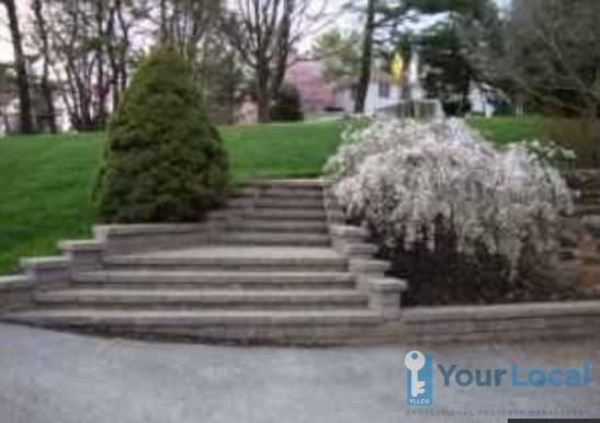 943 Hunt Rd - Photo 2 of 13