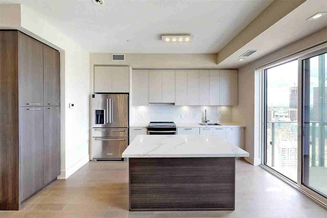 50 Wellesley Street East