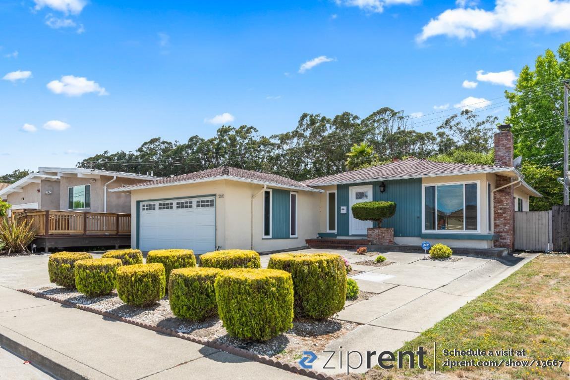 3240 Crestmoor Dr - Photo 2 of 20