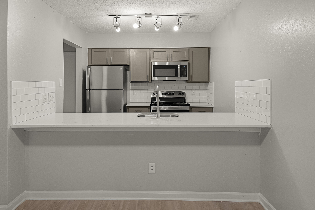 The Sawyer - Photo 3 of 22