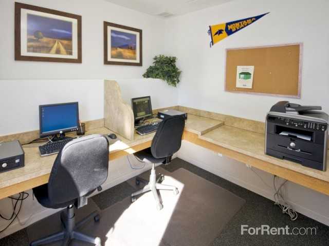 Mountain View Apartment Homes - Photo 3 of 7