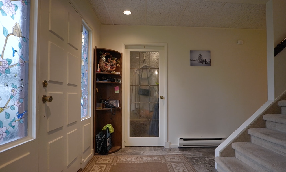 19680 56 Avenue - Photo 4 of 15