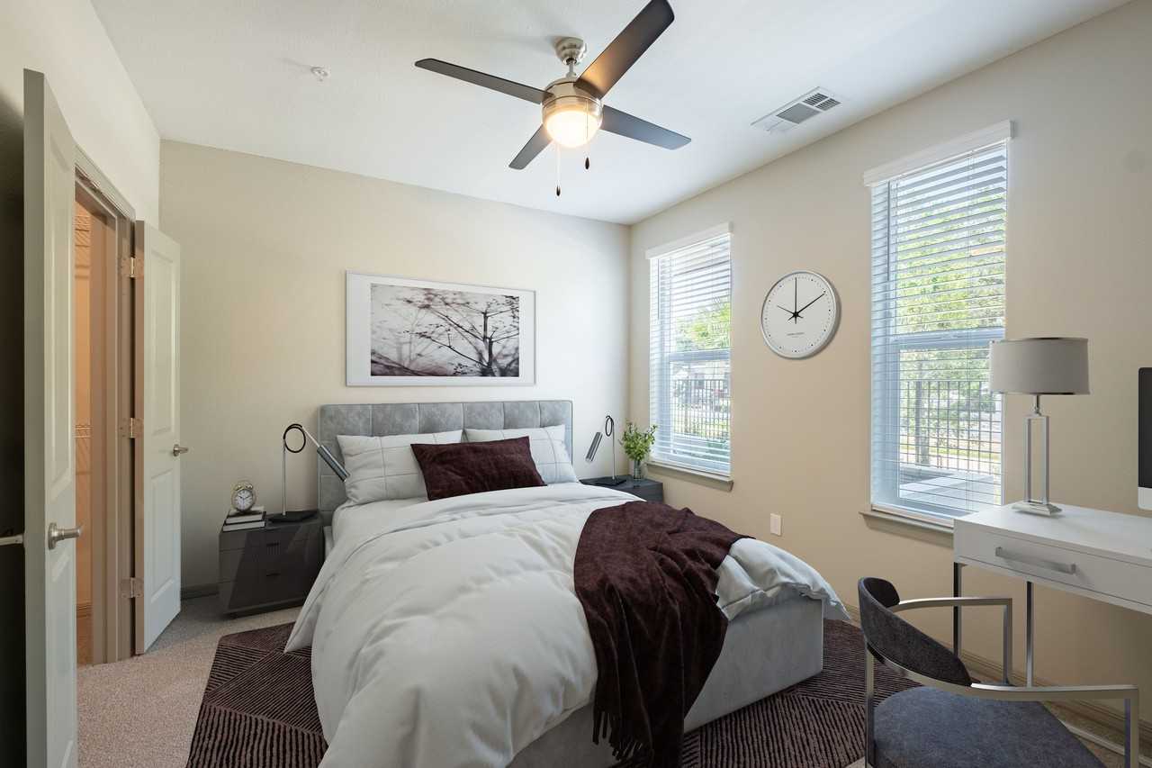 The Hite and Notch Apartments - Photo 5 of 159