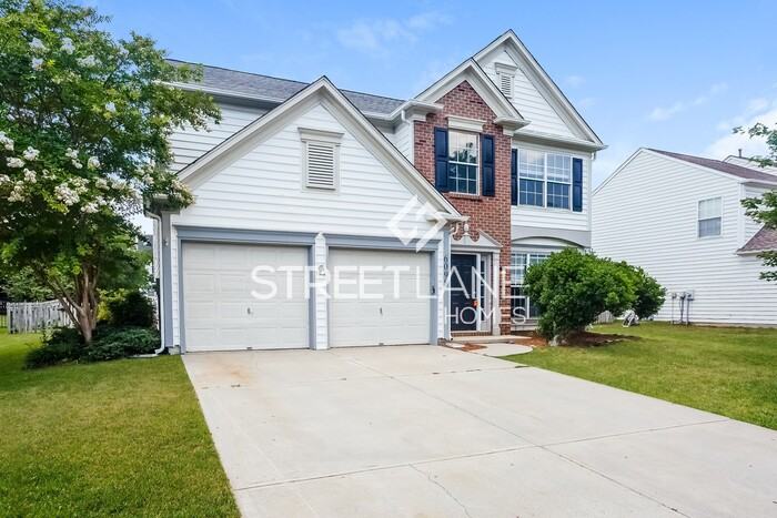 6098 Creekview Ct - Photo 2 of 18