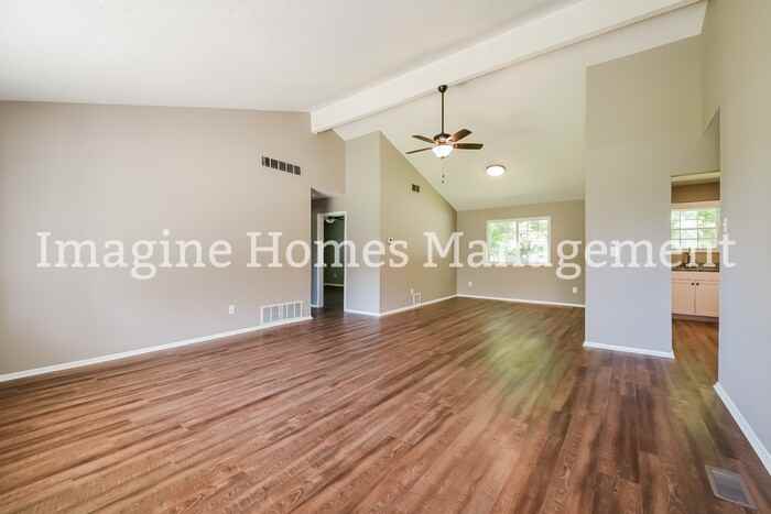 979 Iroquois Run - Photo 3 of 13