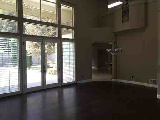 1405 Ensley Dr - Photo 2 of 19