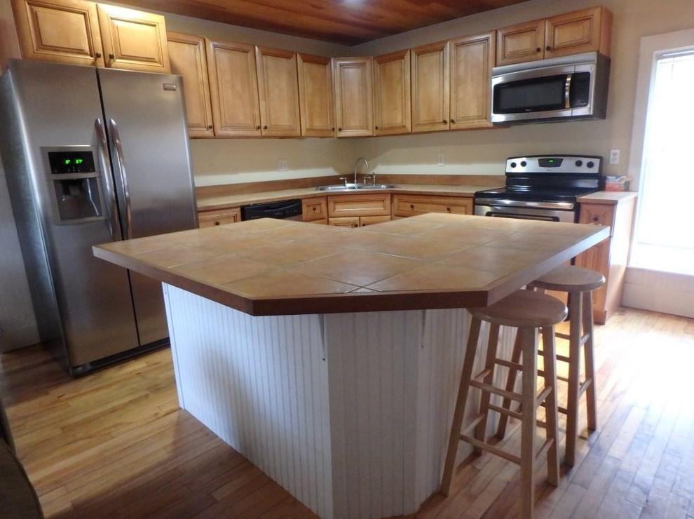 37 Leverett St - Photo 3 of 15