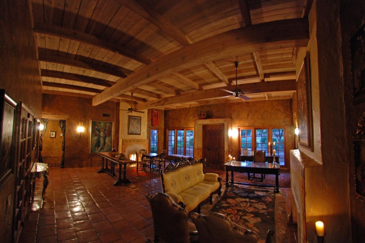 8324 N Golf Dr - Photo 3 of 37