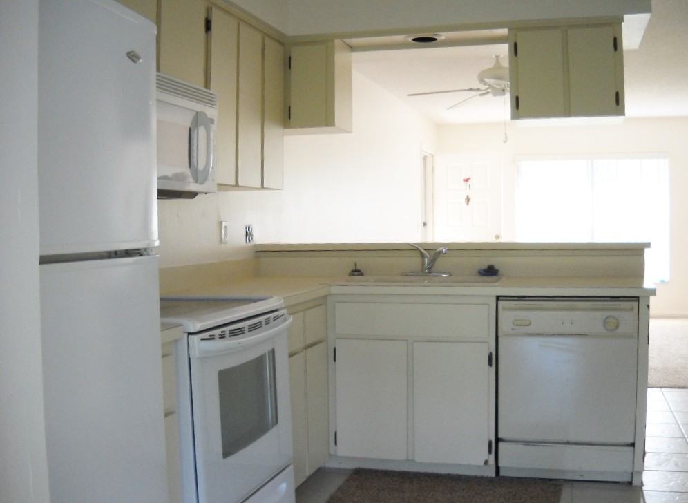 4925 Myrtle Oak Dr - Photo 3 of 10