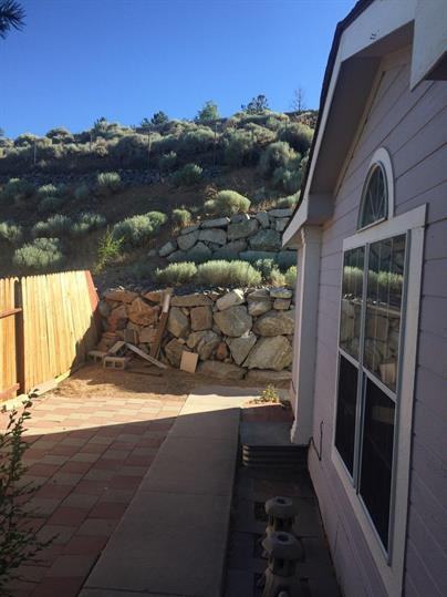 2174 Camellia Dr - Photo 3 of 12