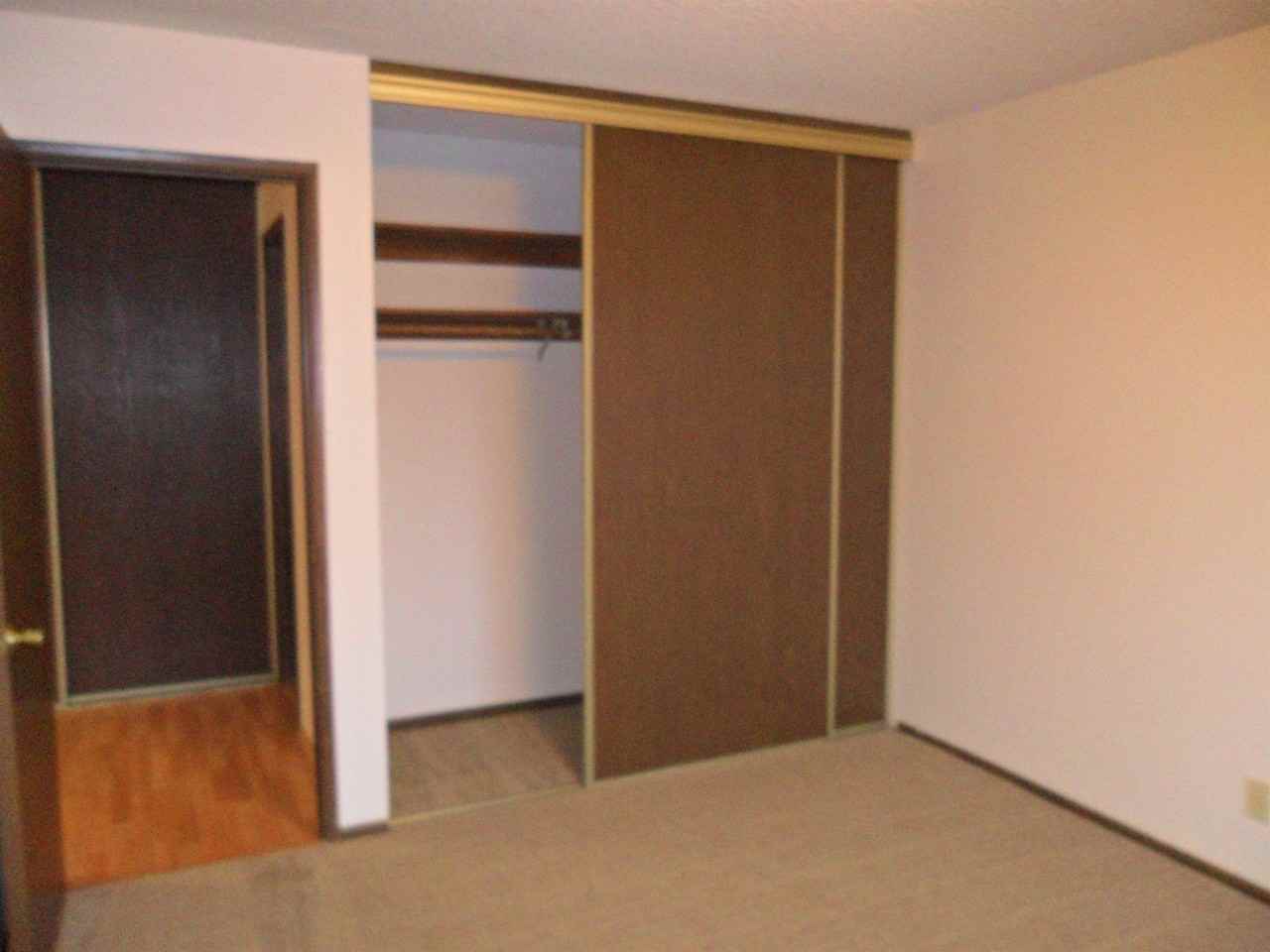 525 Fairview Ave Se Apt F #525F - Photo 7 of 14