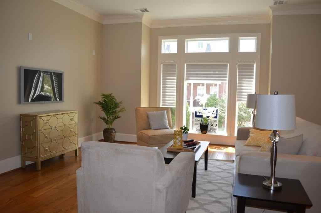 14 History Row - Photo 3 of 22