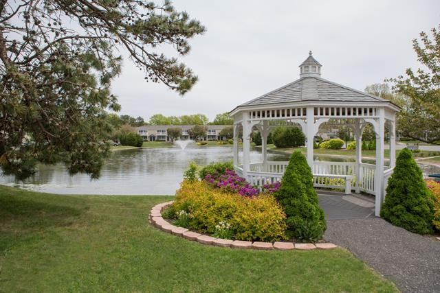 Lakeside Village Apartments - Photo 2 of 24