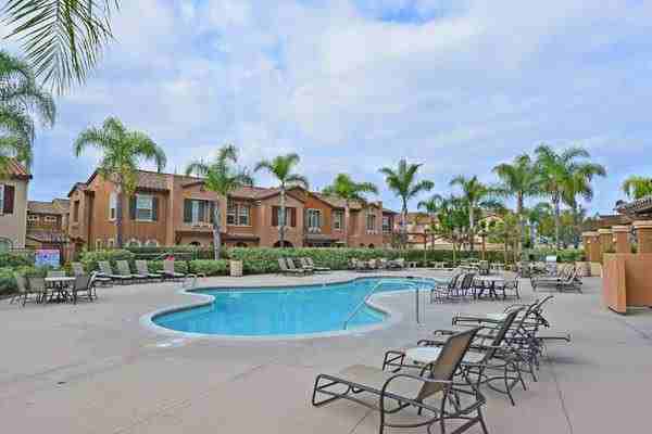 13049 Cadencia Pl - Photo 3 of 19