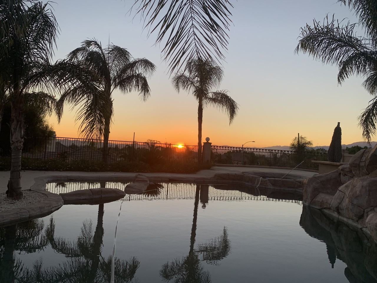 7907 Horizon View Dr #B - Photo 3 of 27