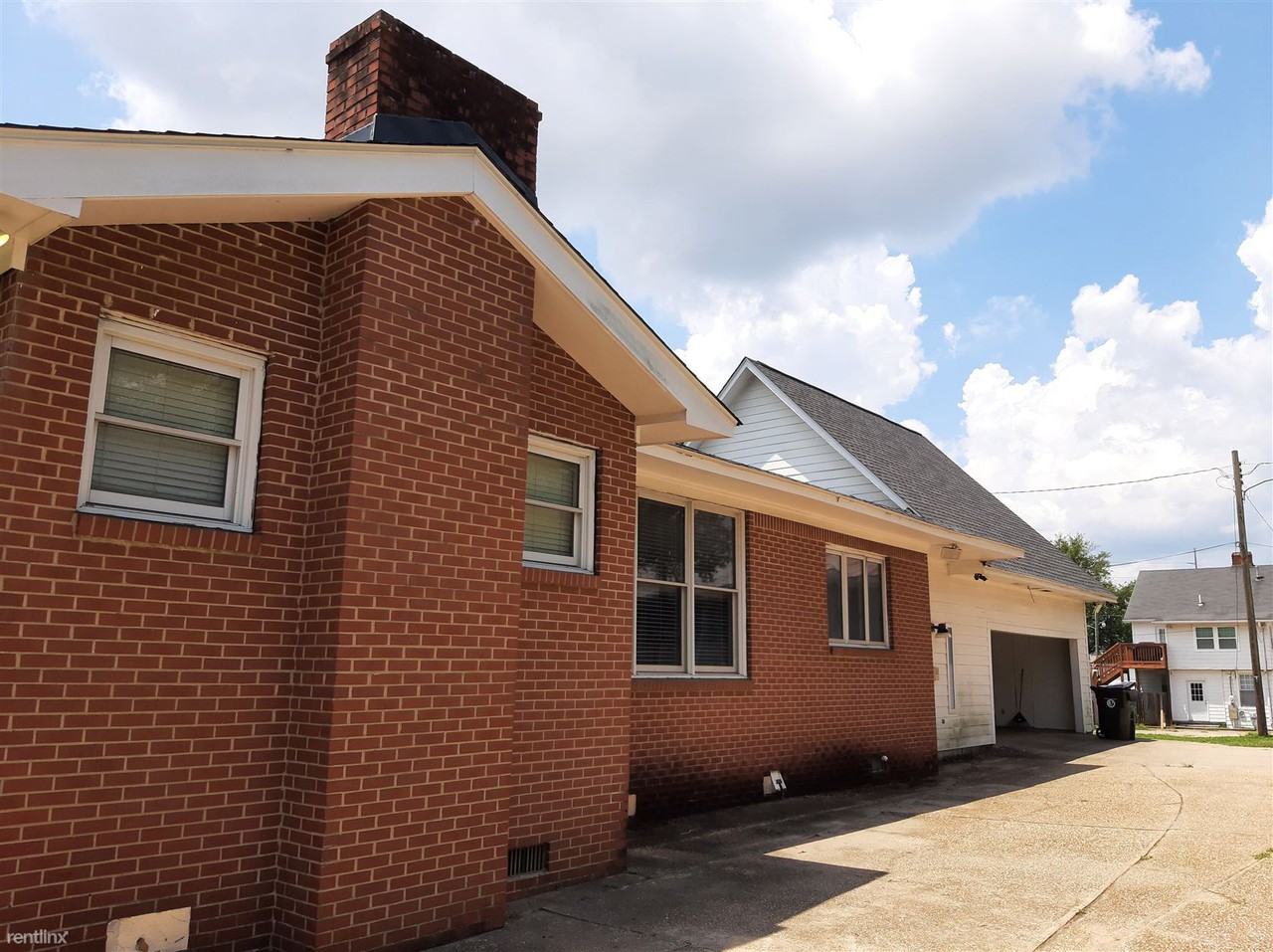 1430 Queen City Ave - Photo 2 of 11