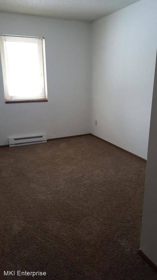 1415/1417/1419 5th Avenue S - Photo 3 of 9