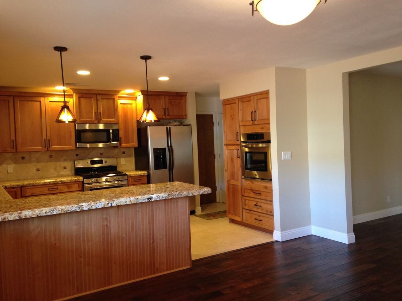 1232 Mahogany Cir - Photo 3 of 34