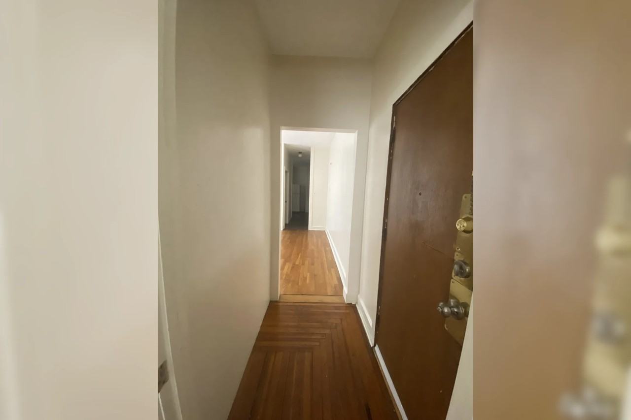 229 Washington Ave - Photo 2 of 5