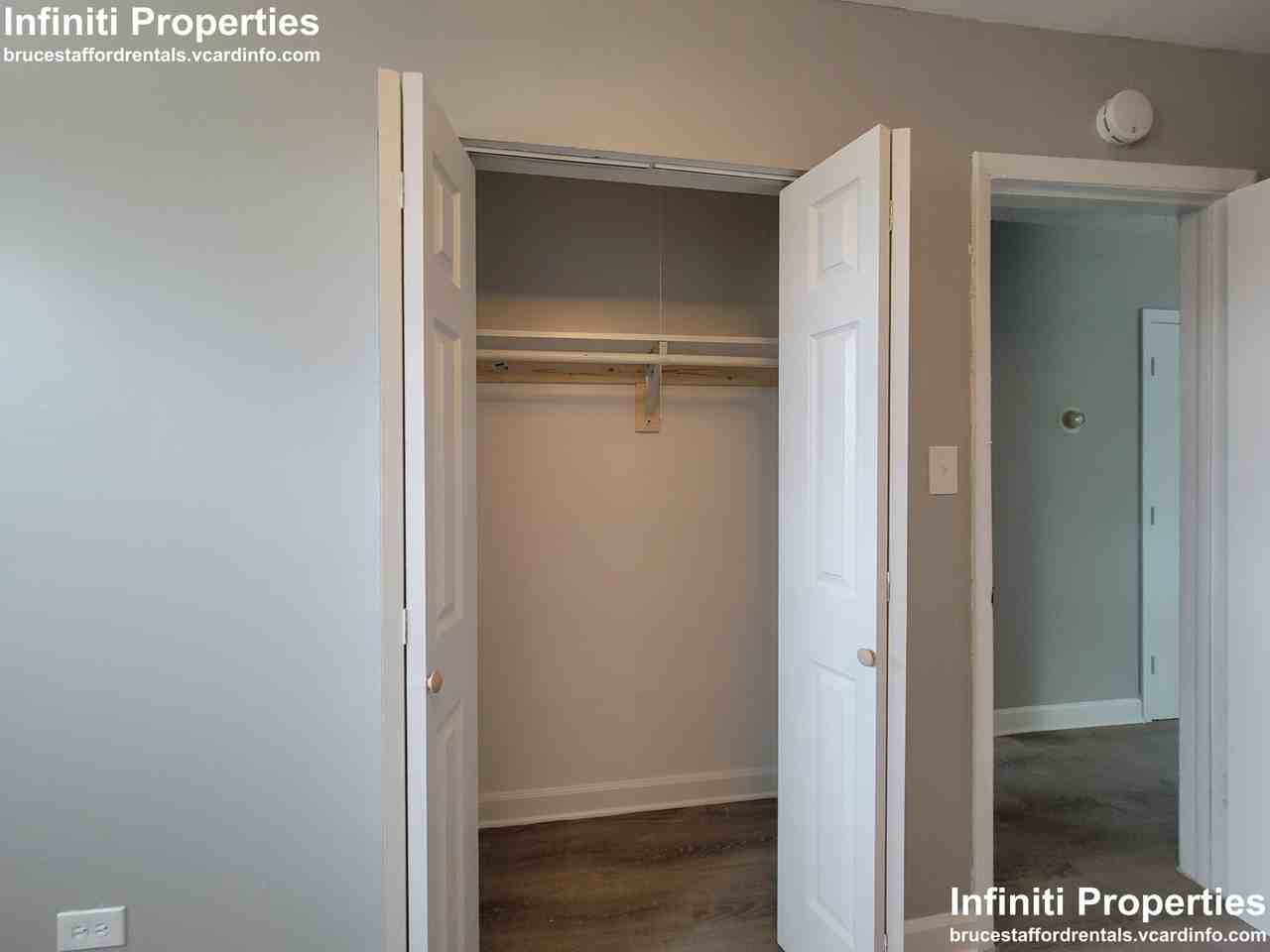 392 Hickory St #2E - Photo 4 of 7