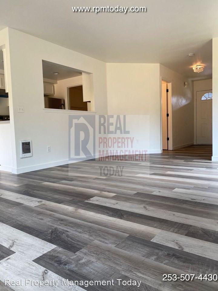 Tacoma Blvd S - Photo 3 of 12