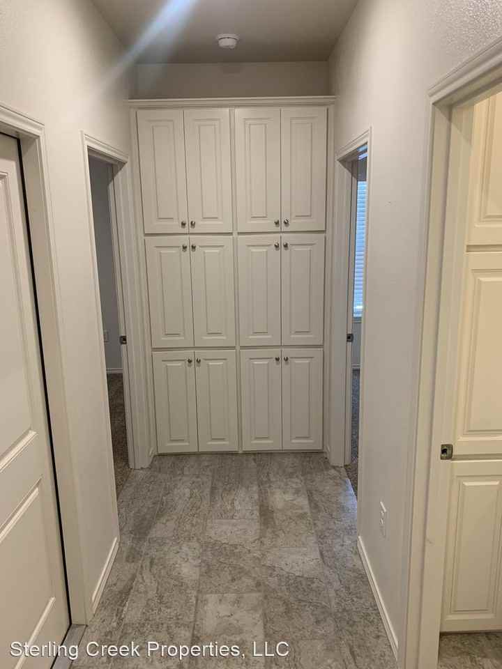 5630 Lehigh St - Photo 2 of 15