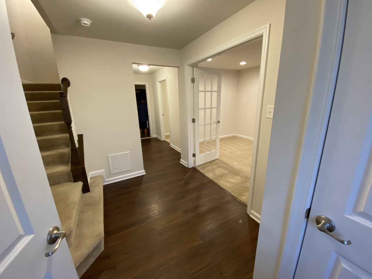 7500 Luminary Dr - Photo 2 of 11