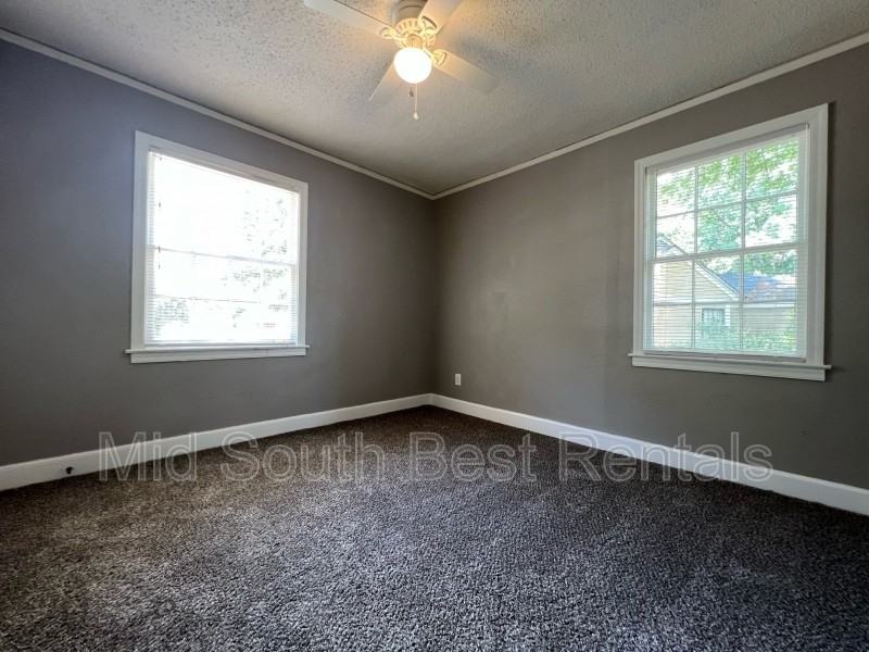 2261 Alameda Cv - Photo 6 of 8