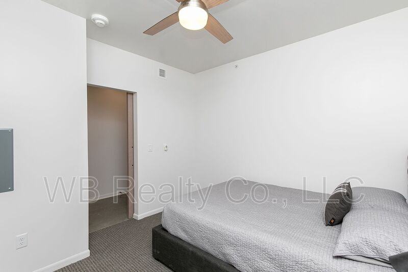 315 5th St #307 - Photo 5 of 29