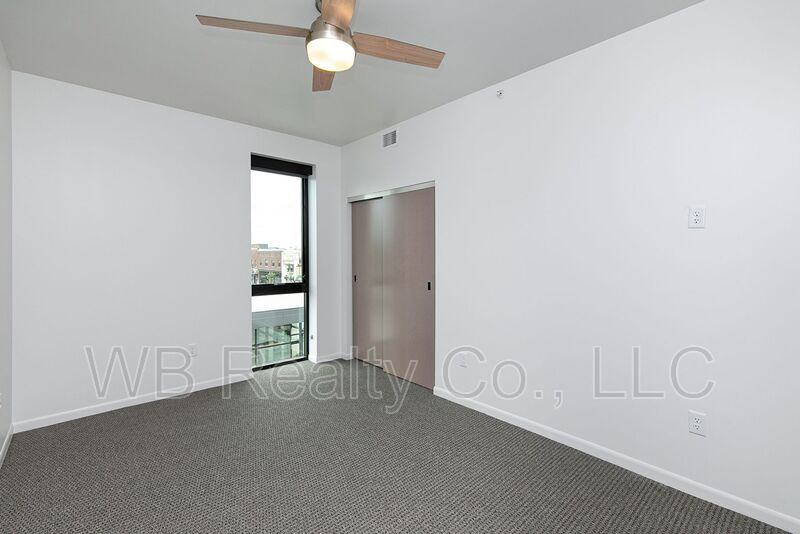 315 5th St #301 - Photo 3 of 29