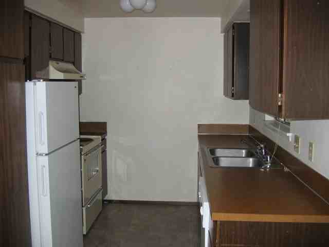 1072 Central St SE - Photo 3 of 9