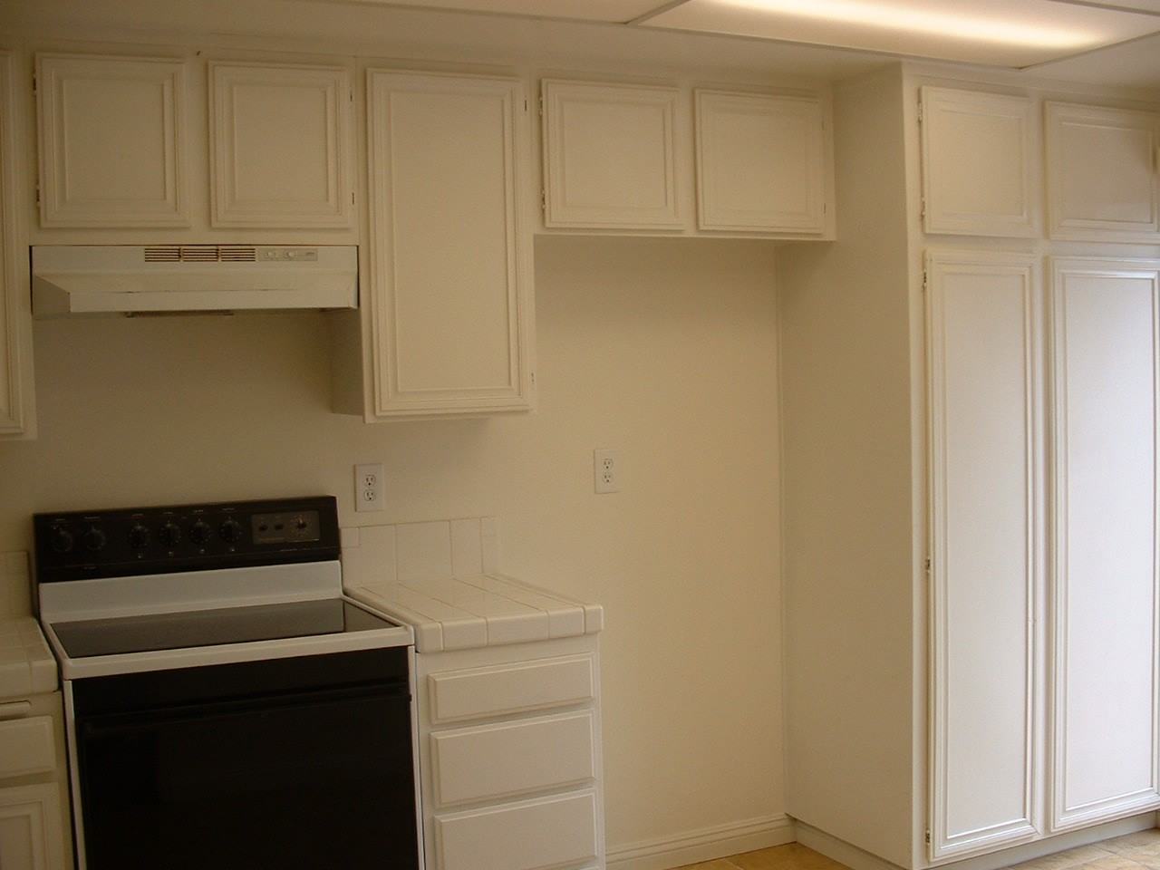 7281 Pierpoint Dr - Photo 2 of 22