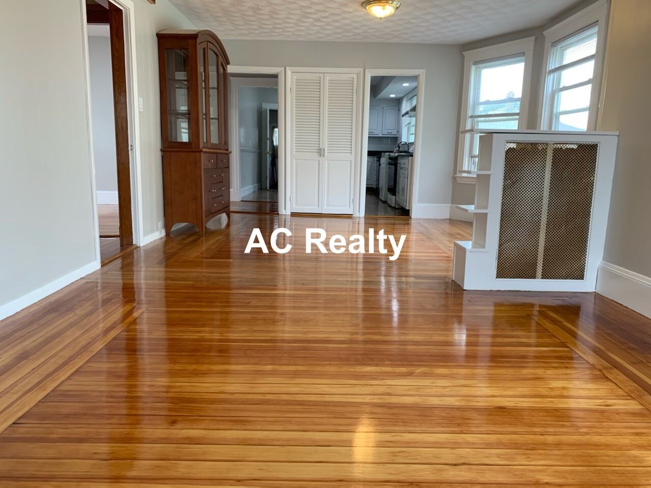 25 Bradbury Ave #2 - Photo 4 of 10