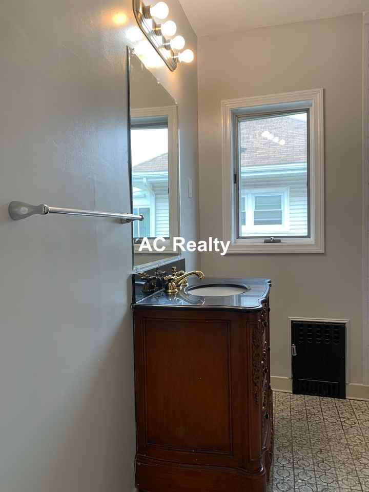 25 Bradbury Ave #2 - Photo 7 of 10